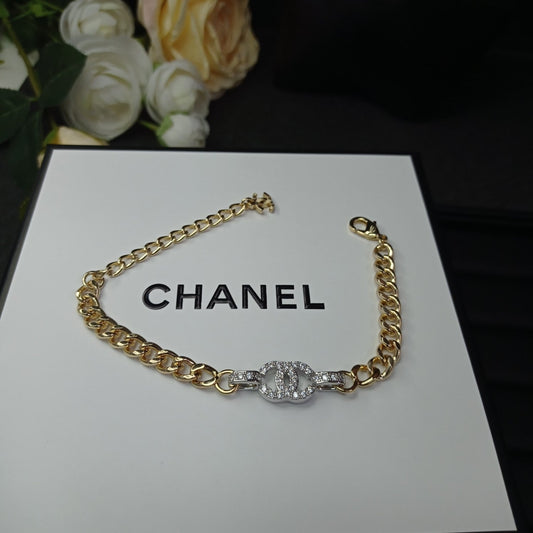 18K Chanel Diamond Chain Bracelet