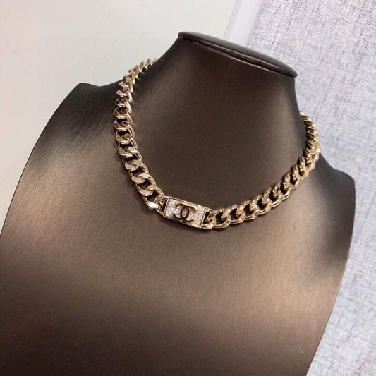 18K Chanel Diamonds Chain Necklace
