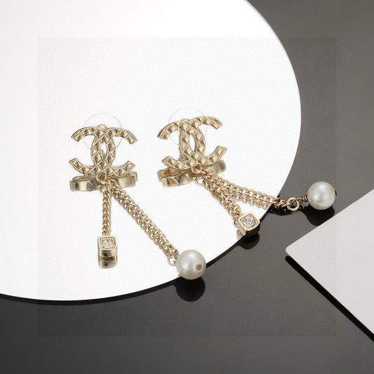 18K Chanel Long Pearl Pendant Earrings
