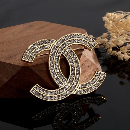 18K Chanel Diamond Brooch