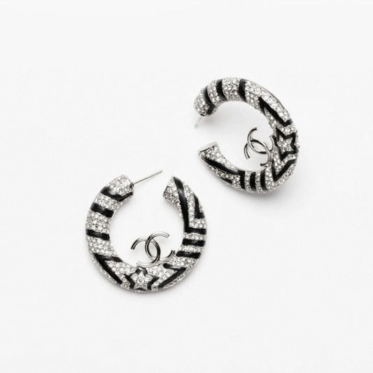 18K Chanel Black Diamonds Earrings