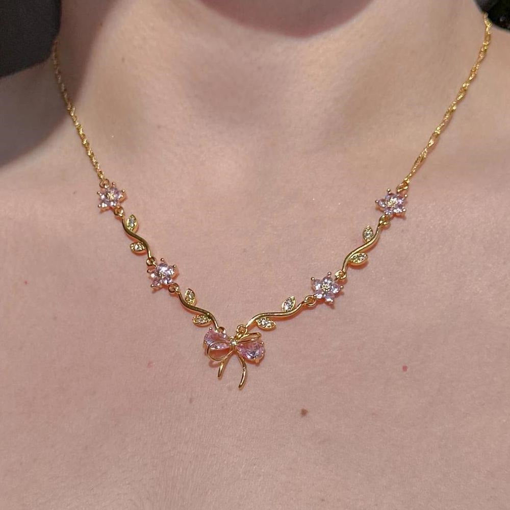 Sweet Crystal Bow Necklace