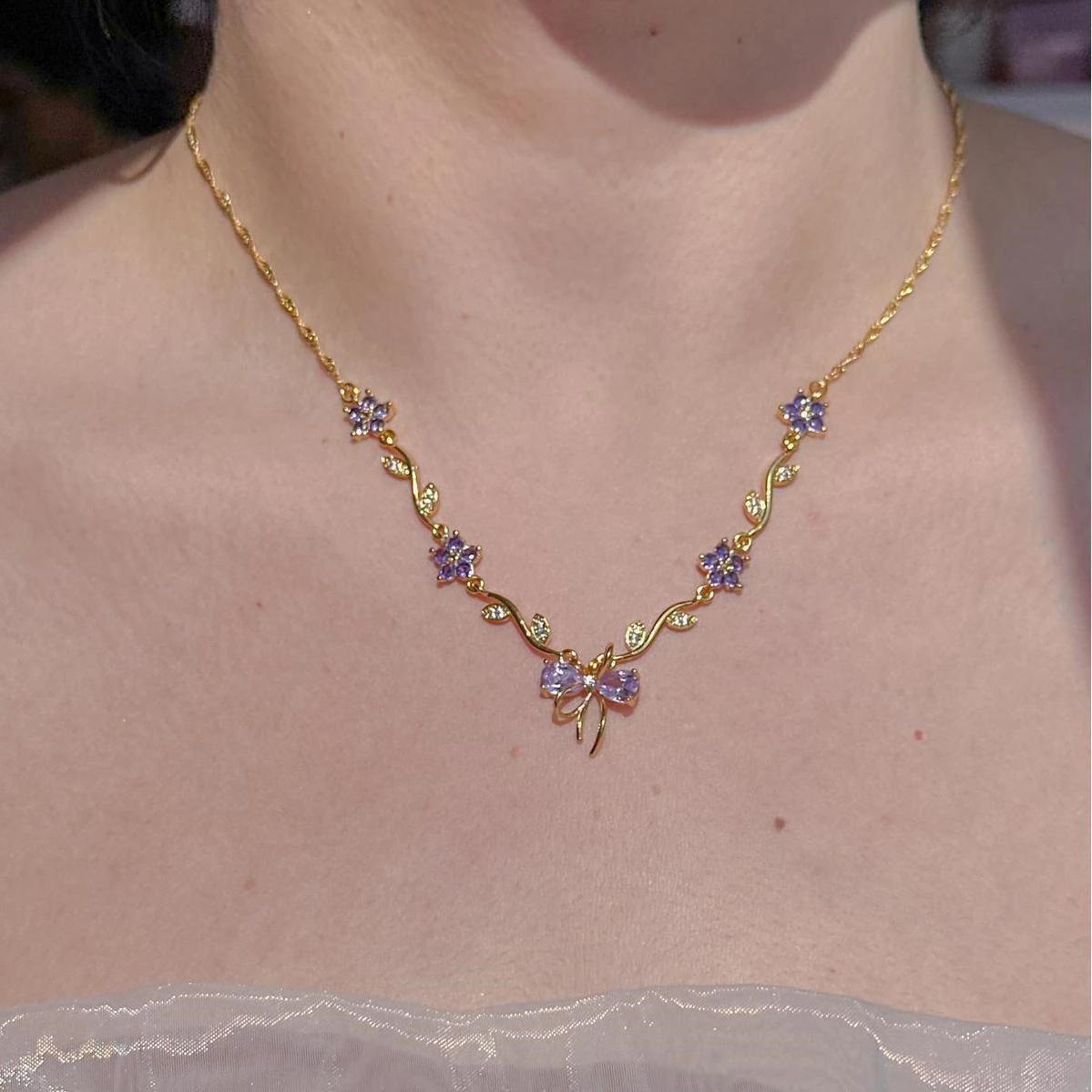 Sweet Crystal Bow Necklace