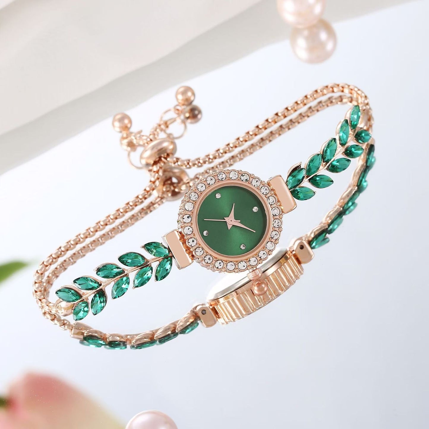 Sparkling Leaf Bracelet Watch