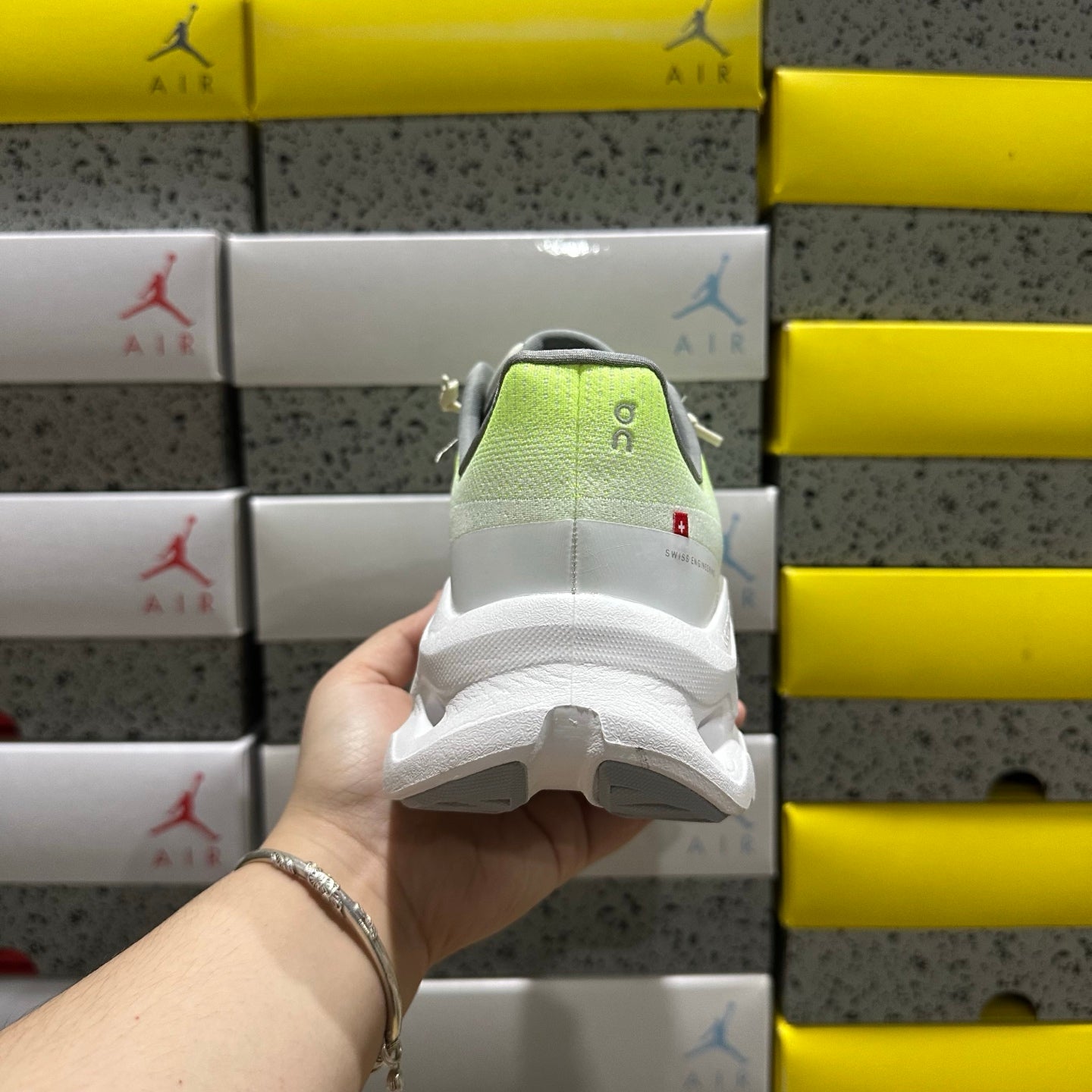 O/N Cloud