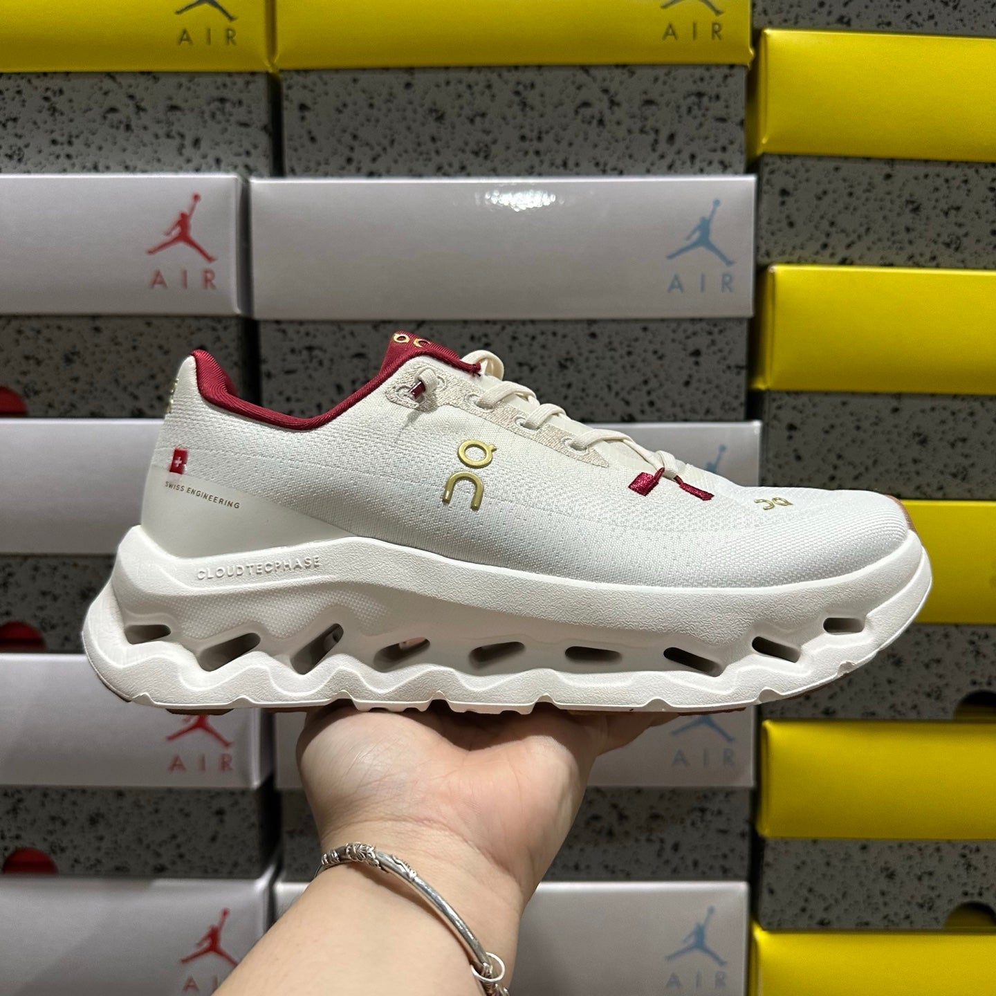 O/N Cloud
