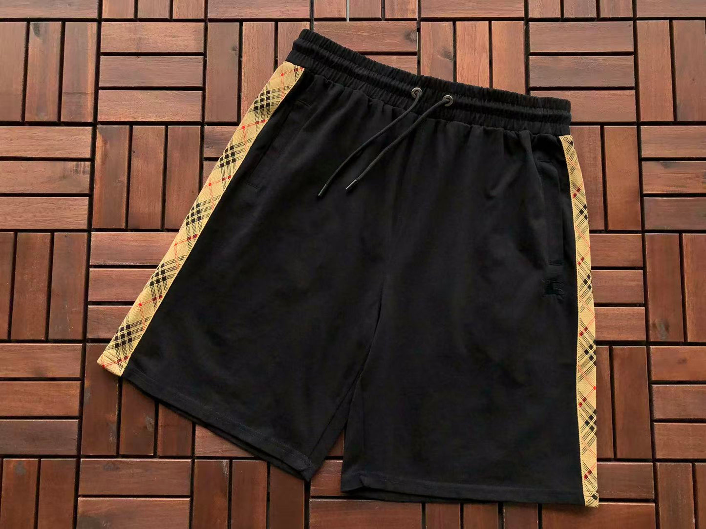 BB Tshirt & Shorts