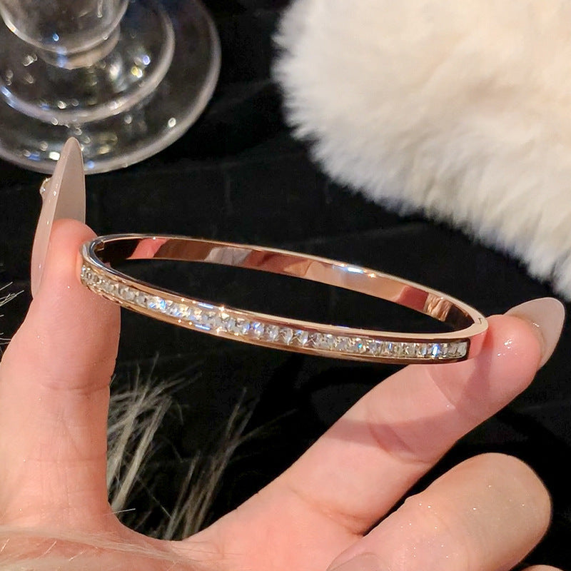Waterproof & Tarnish-Free 5-Piece Stackable Bangle Set